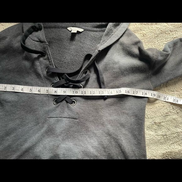 AMERICAN Eagle slightly cropped tie dye tie front pullover hoodie size XS - Picture 7 of 8